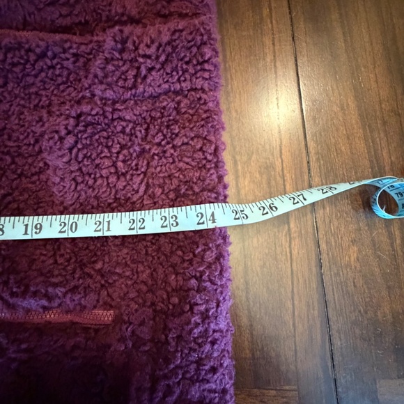 Alpine Design Women's Ultra Soft Wine Sherpa 1/4 Zip Jacket, Size Large - Picture 11 of 13